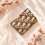 آینه جیبی طرح Dior